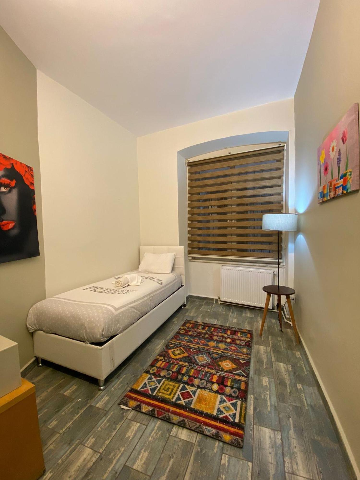 Taksim Sofa House By Rodin Apartament