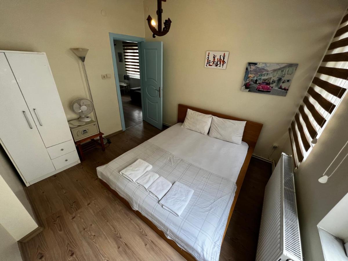 Apartment Taksim Sofa House By Rodin